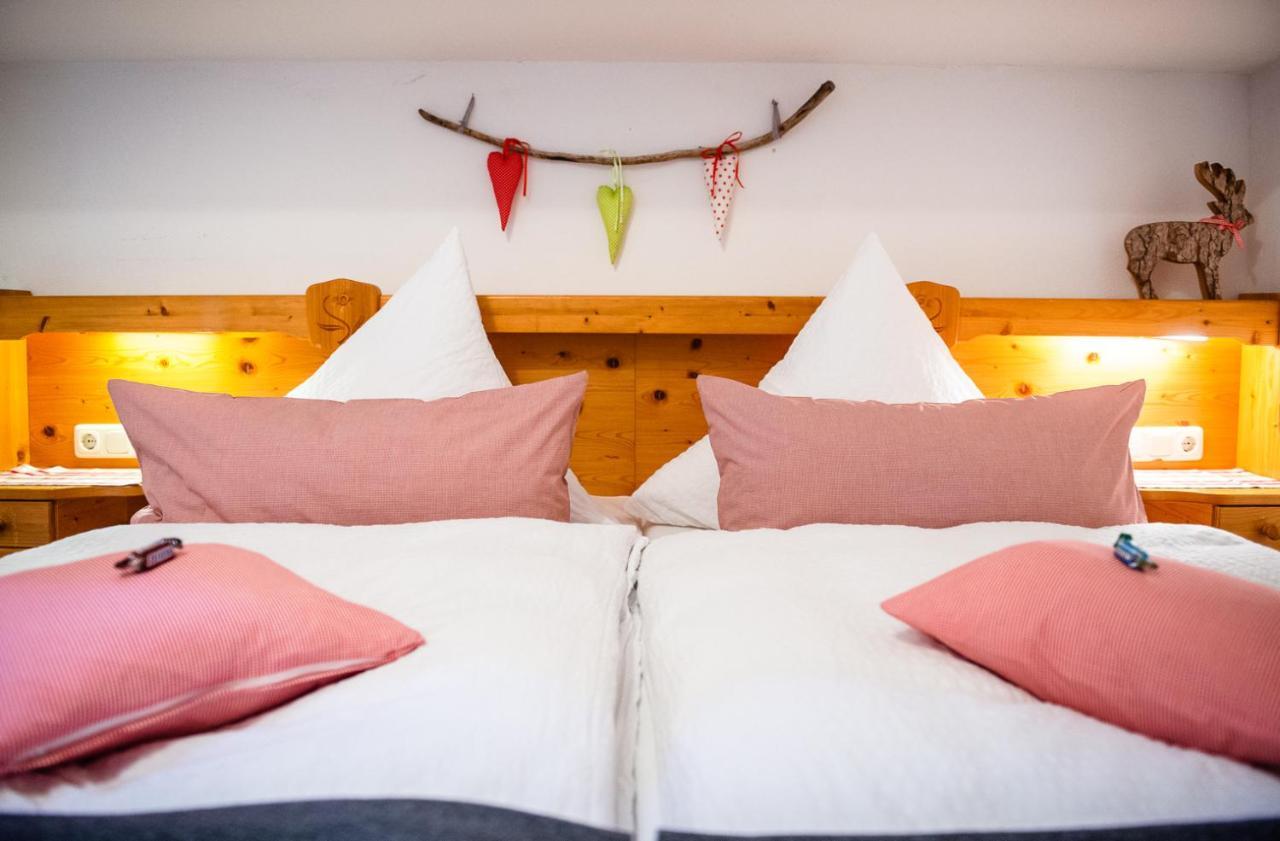 Ferienwohnung Bergfrieden ครืน ภายนอก รูปภาพ
