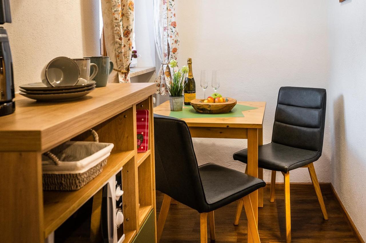 Ferienwohnung Bergfrieden ครืน ภายนอก รูปภาพ